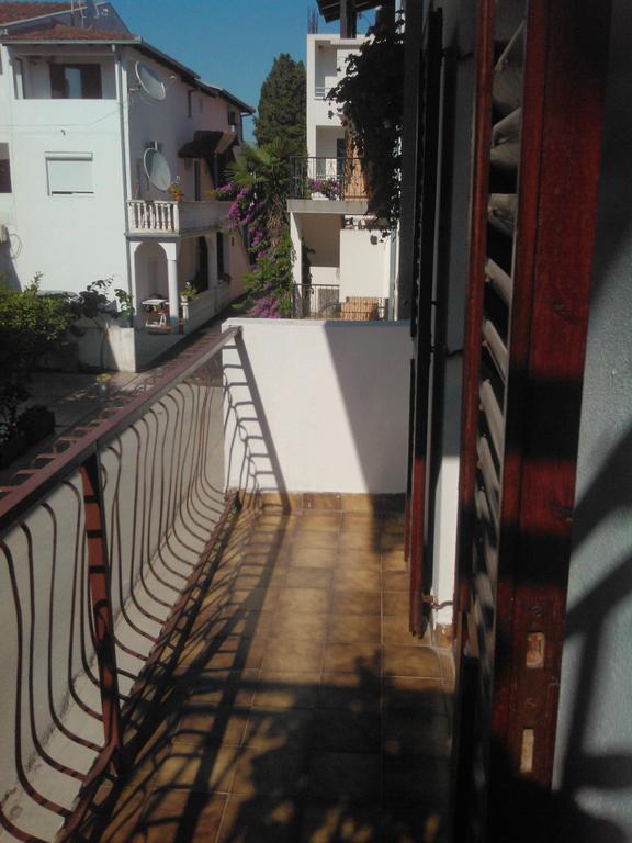 Apartmani Dado Ulcinj Ruang foto