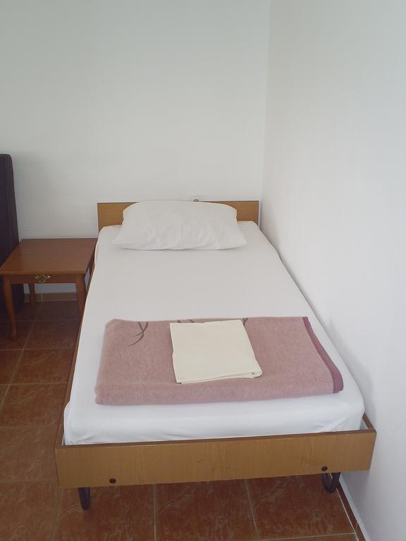 Apartmani Dado Ulcinj Bagian luar foto