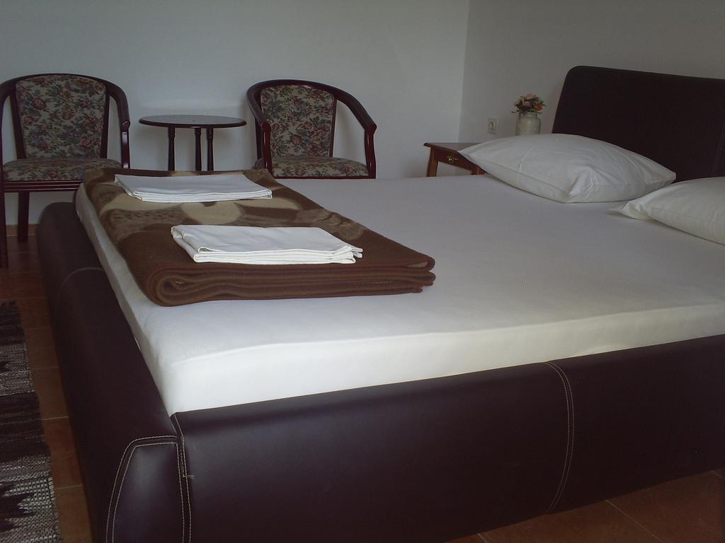 Apartmani Dado Ulcinj Bagian luar foto